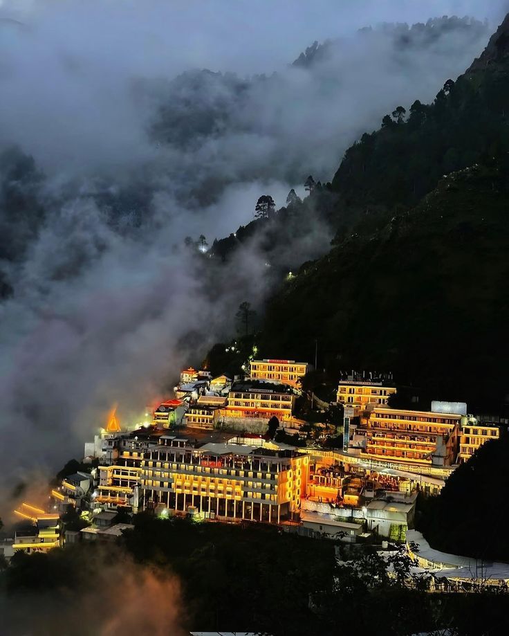 Vaishno Devi scenery